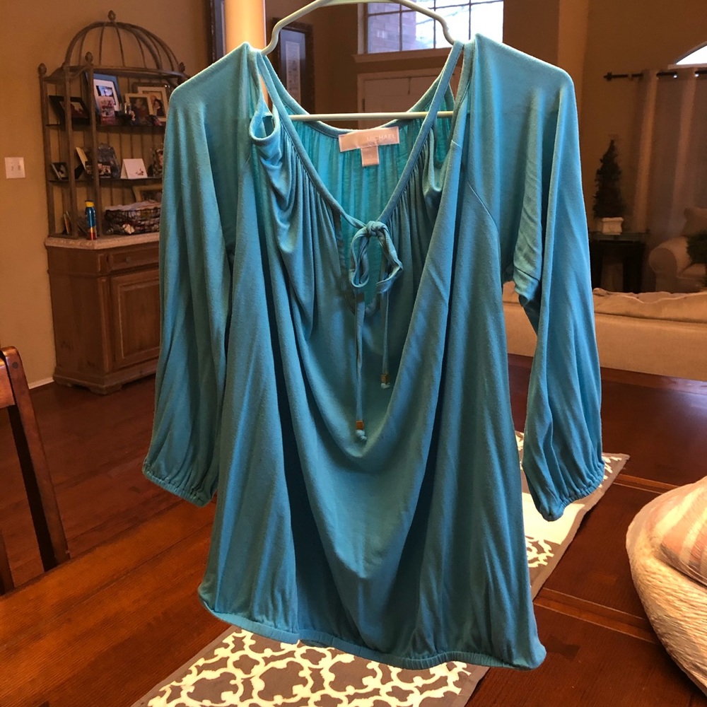 Women’s Michael Kors peek a boo shoulder blouse